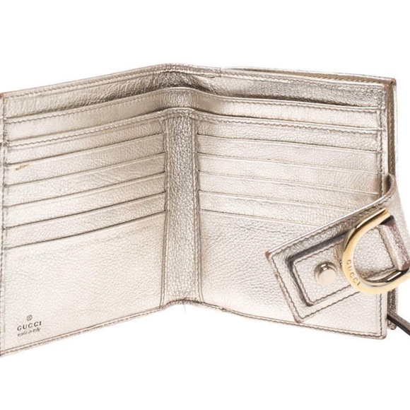 Gucci Abbey D-Ring Compact Wallet - Picture 4 of 13